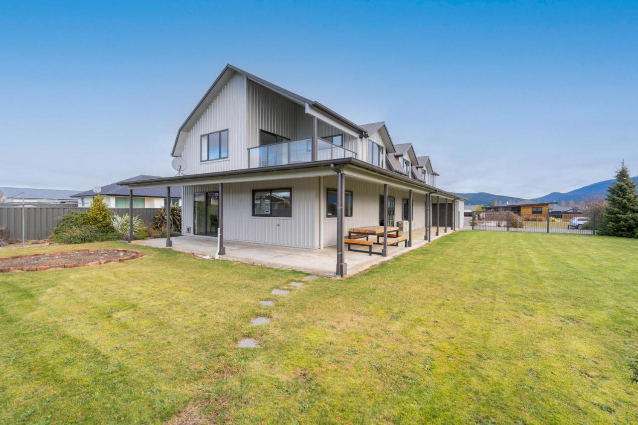 Acheron Homestead - Te Anau Holiday Home Exterior photo